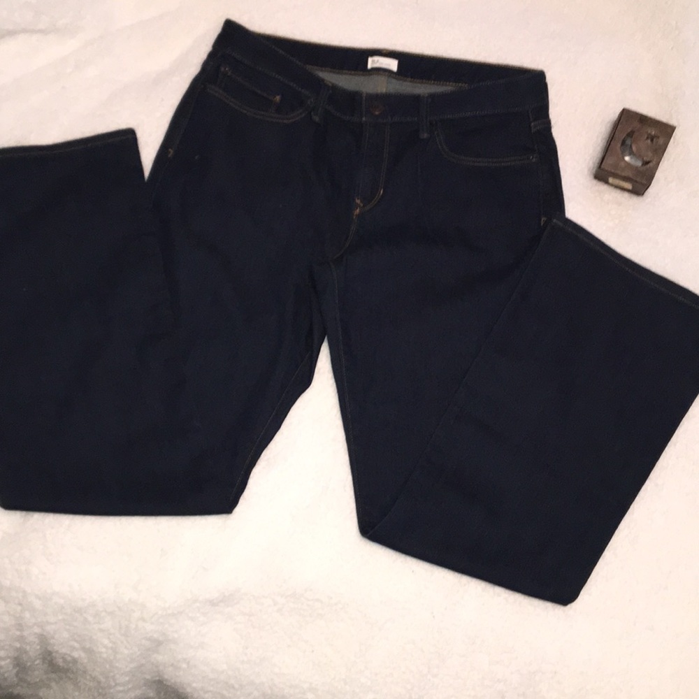 COPY - Gap jeans size 10/30 EUC 32 inseam approx
